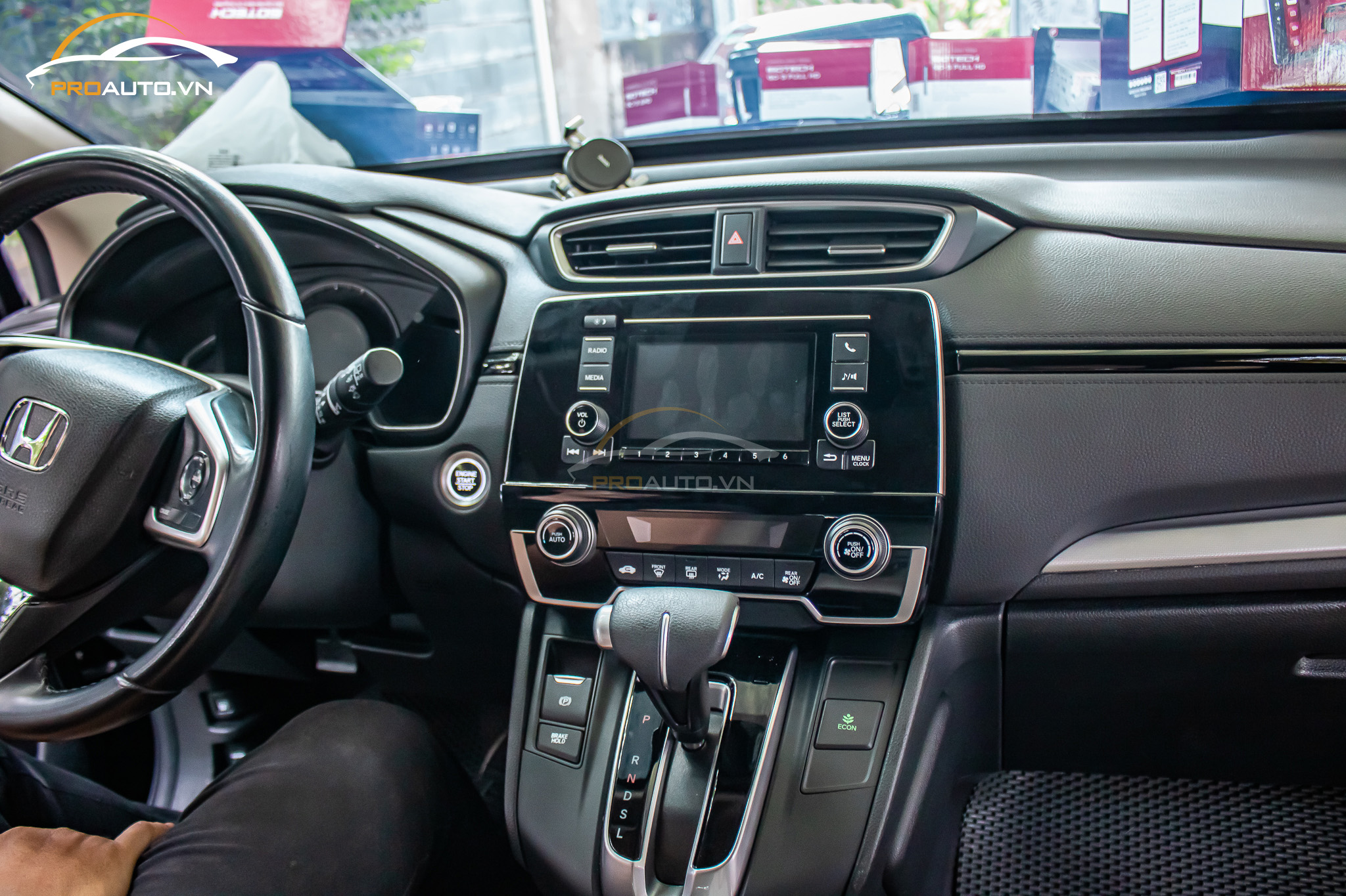 Thi công lắp màn hình Android tại ProAuto.vn