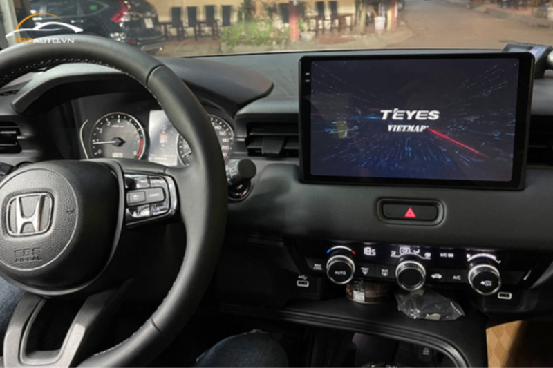 Màn hình Teyes CC4 hỗ trợ kết nối đa phương tiện