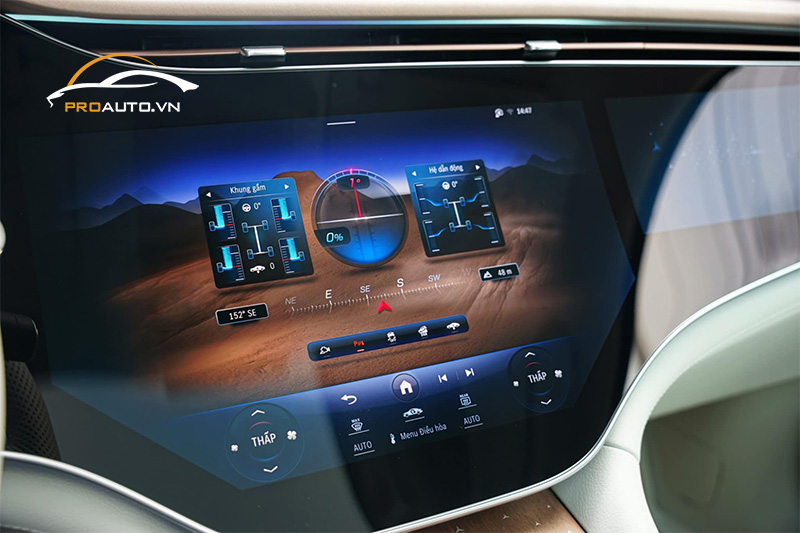 Màn hình xe Mercedes-Benz EQS SUV 2024 khổng lồ