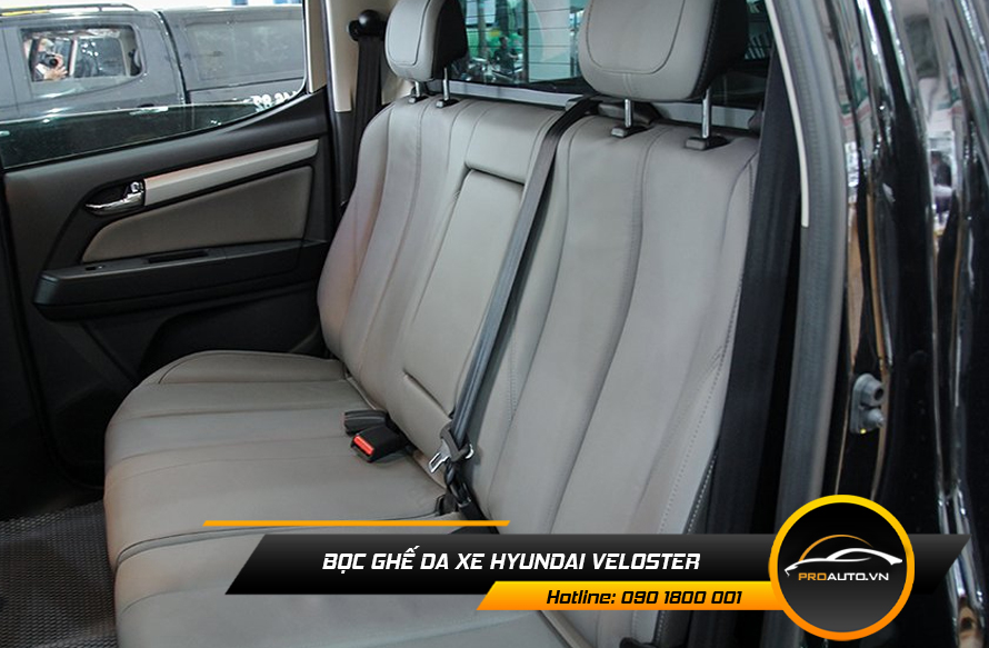 Cách bảo dưỡng ghế da xe hơi Veloster