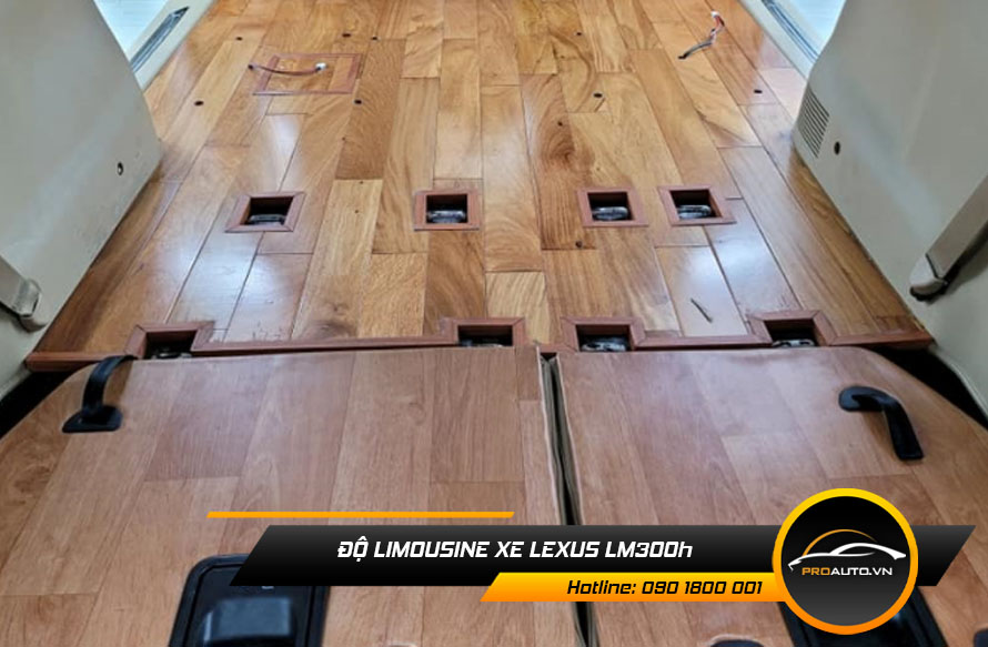 Làm sàn gỗ xe 7 chỗ Lexus LM300h