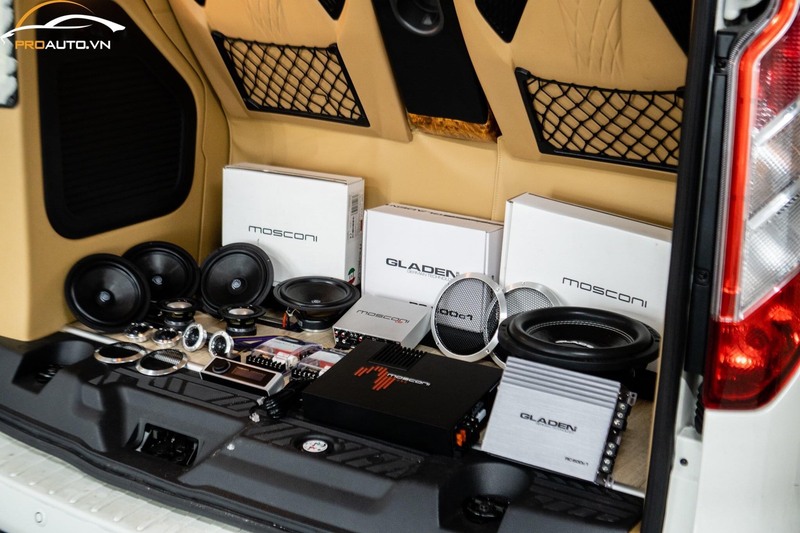 Cấu hình âm thanh có sử dụng loa Micro-Precision Series 5