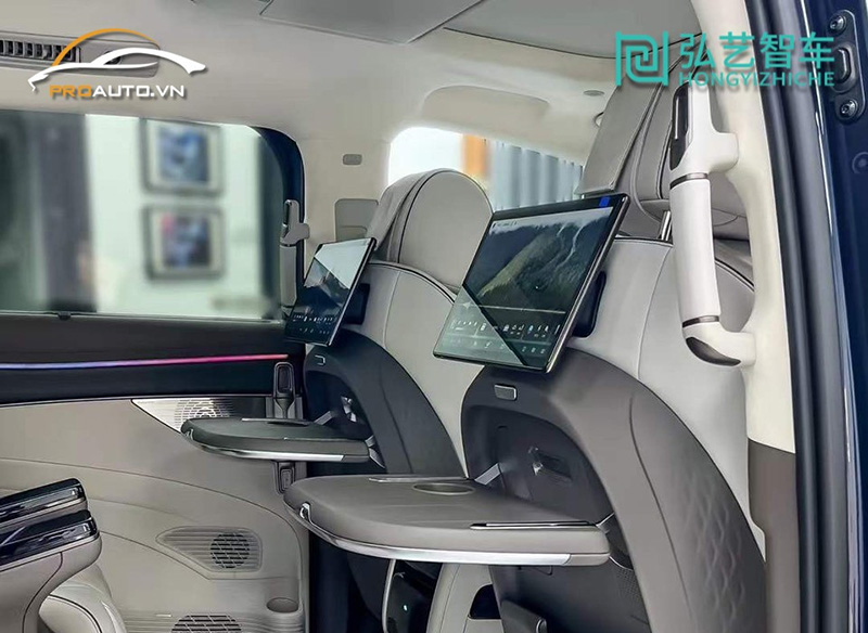 Độ màn hình gối đầu cho xe 9 chỗ