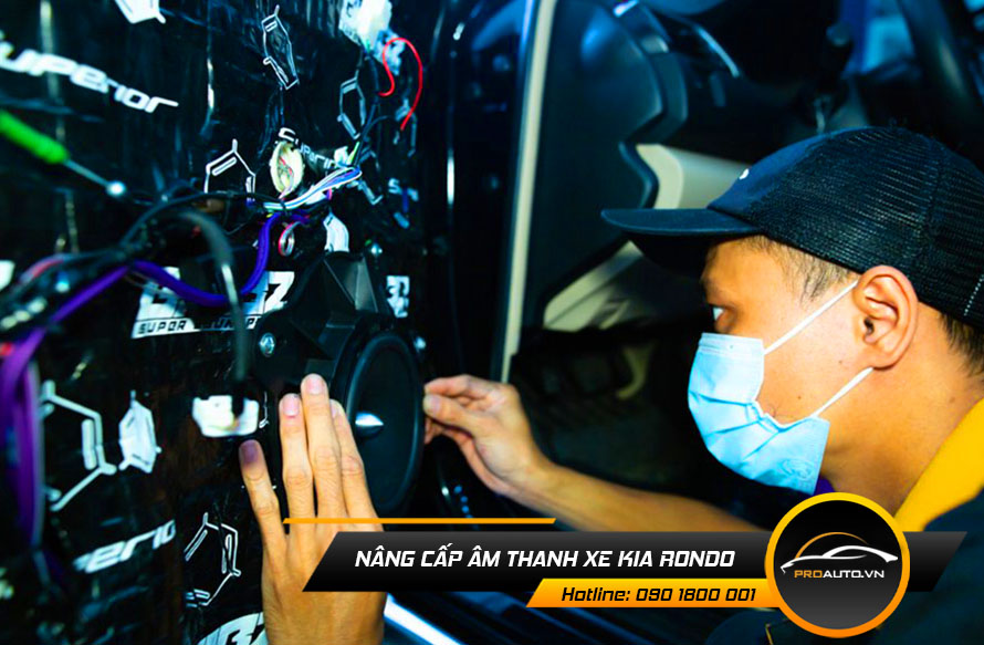 nang cap am thanh xe kia rondo