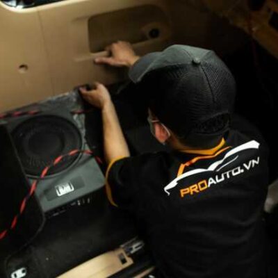 nang cap am thanh xe o to 1 640x427 1 optimized 1