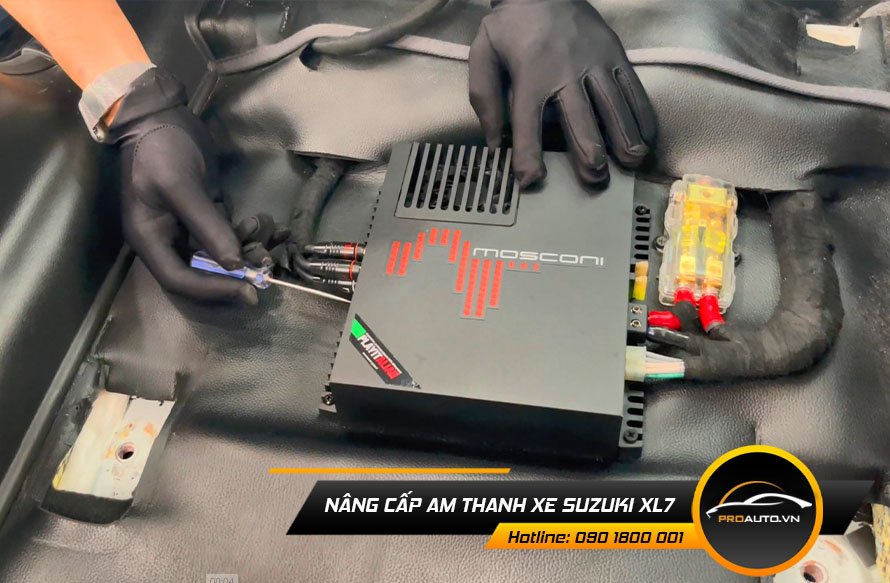 Nâng cấp loa sub âm thanh xe Suzuki Xl7