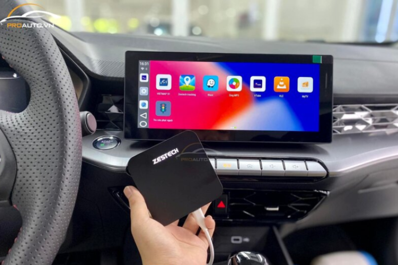 Nâng cấp Android Box xe Toyota Hilux 2024