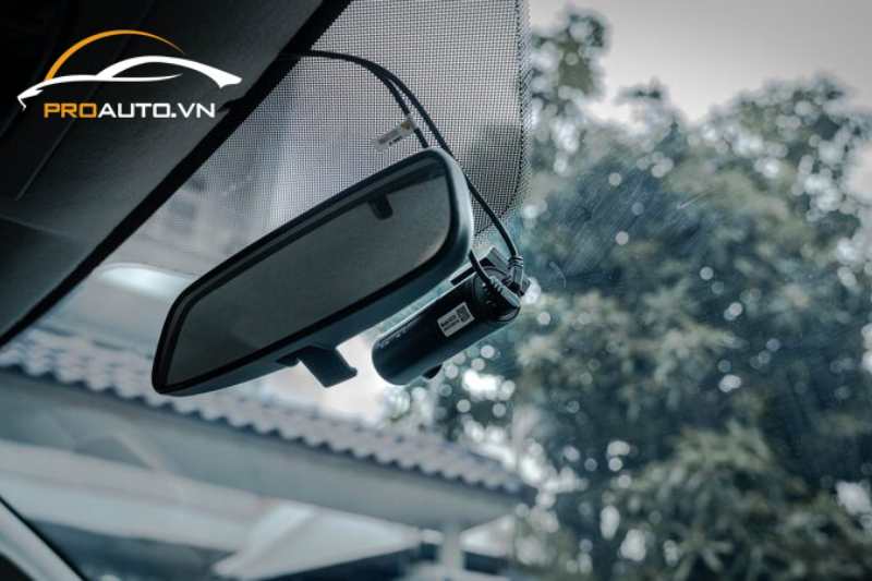 Nâng cấp camera hành trình xe Toyota Sienna