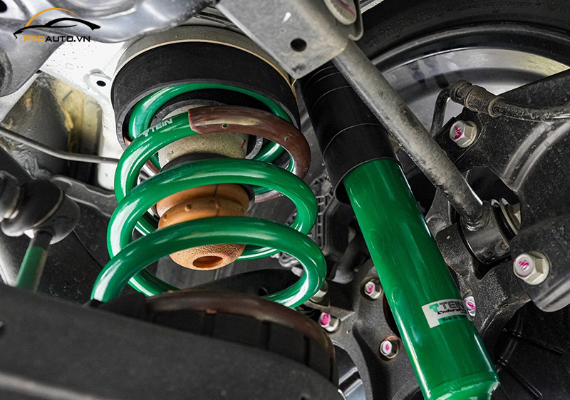 Nâng cấp phuộc xe Hyundai Custin 2024 