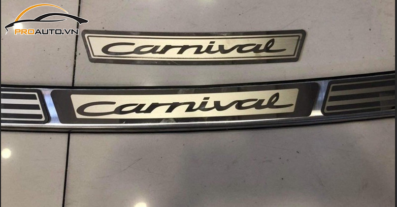 Nẹp bước chân ô tô Kia Carnival