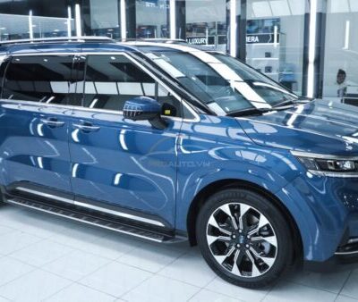 Nẹp Bước Chân Có Đèn Kia Carnival Chính Hãng