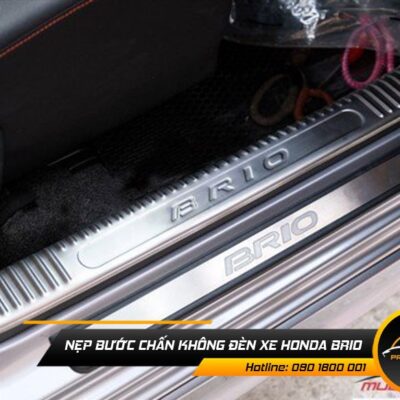 nep buoc chan xe honda brio 1