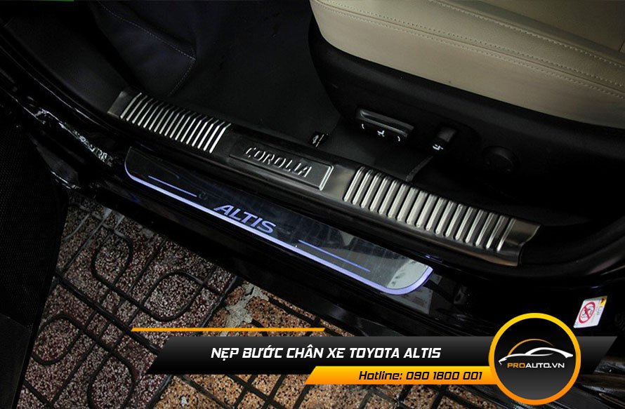 Nẹp bước chân xe Toyota Altis
