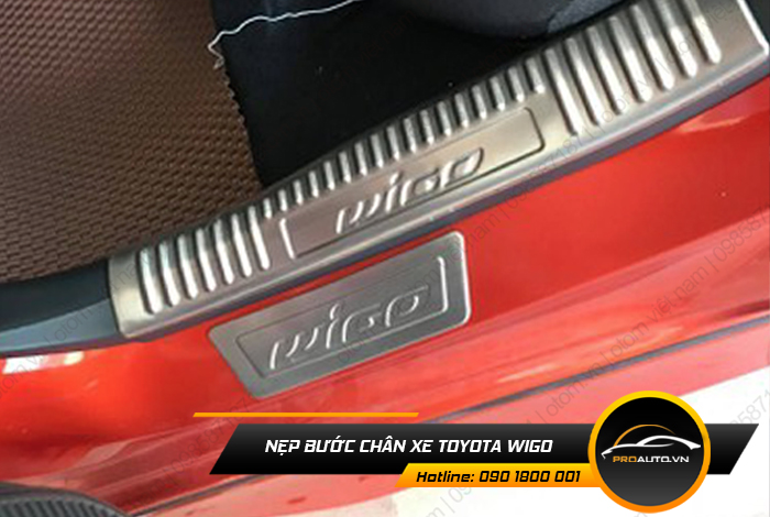 nep buoc chan xe toyota wigo