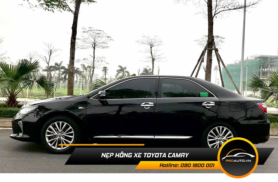 Nẹp hông / nẹp sườn xe Toyota Camry