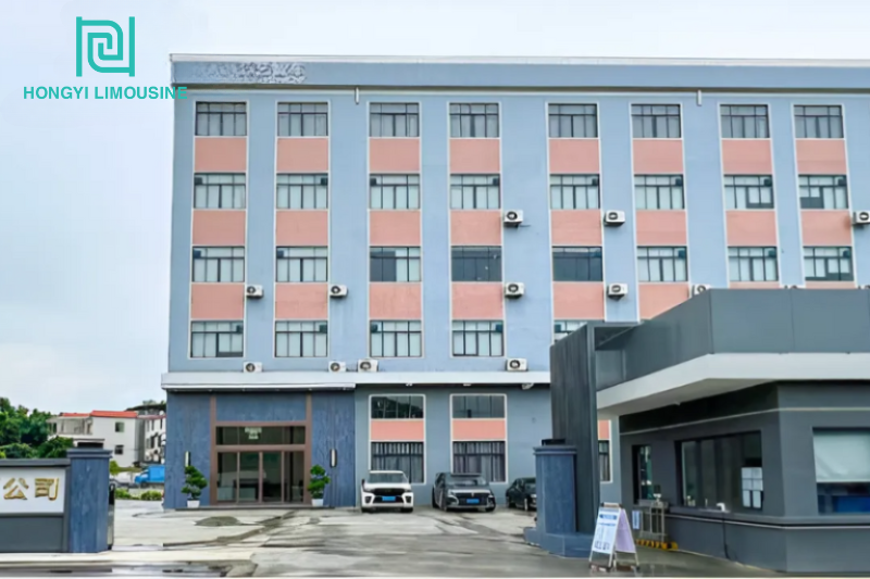 Nhà máy Limousine Hongyi tại Trung Quốc