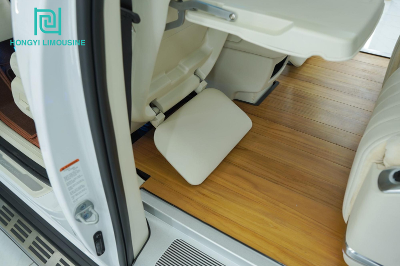 Những công dụng của bàn xếp đa năng Multifunctional Rear Table 2.0