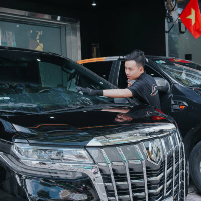 Những kinh nghiệm hữu ích khi dán phim cách nhiệt xe Toyota Alphard