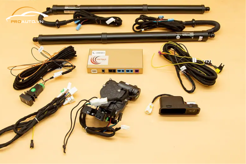 Những lưu ý khi độ cốp điện cho ô tô  