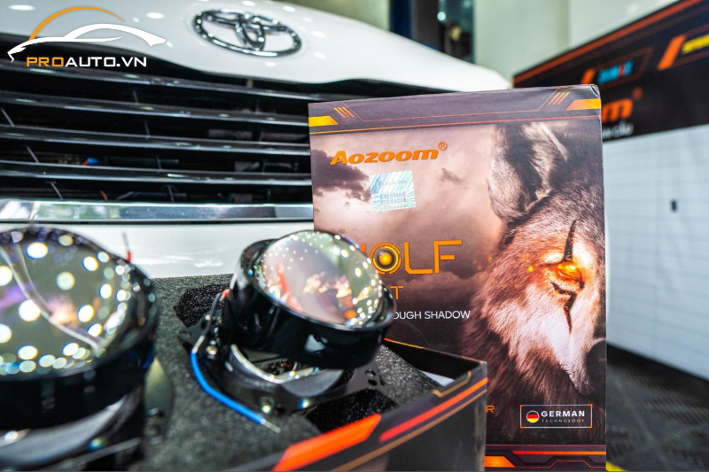 Những lưu ý khi độ đèn lùi cho ô tô