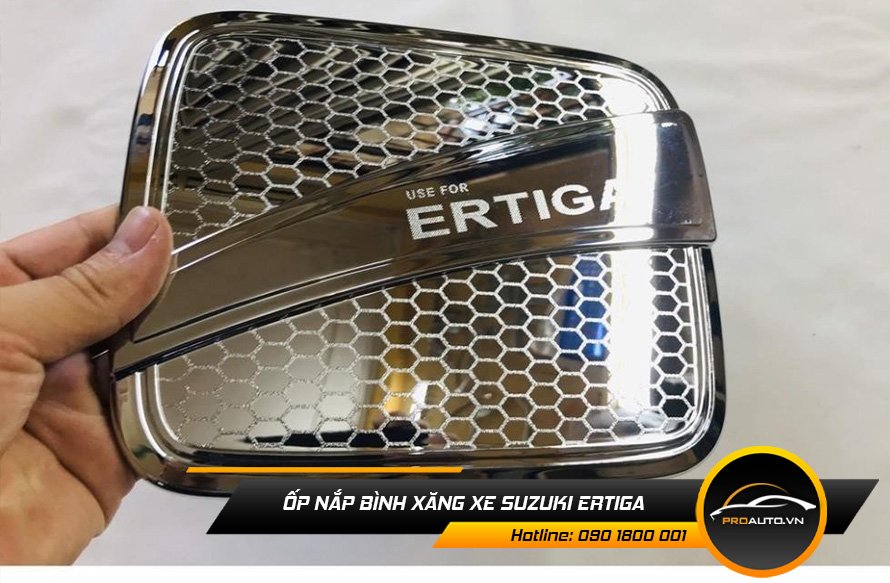 Ốp nắp bình xăng xe Suzuki Ertiga