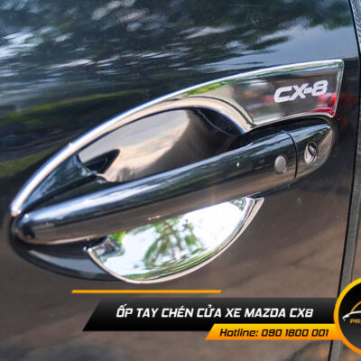 op tay chen cua xe mazda cx8 1
