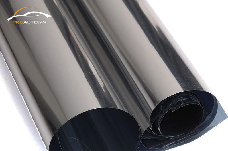 Phim cách nhiệt ô tô là gì?