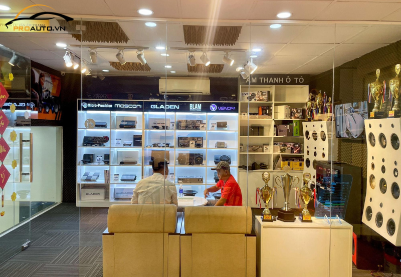 Phòng trưng bày và phòng Demo âm thanh đạt chuẩn,