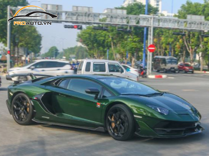 Phủ Ceramic Xe Lamborghini Aventador