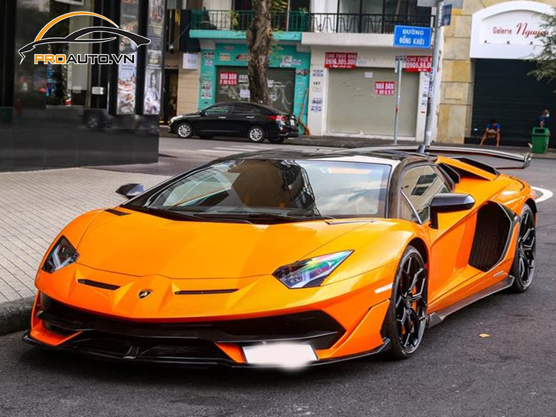 Phủ Ceramic Xe Lamborghini Aventador