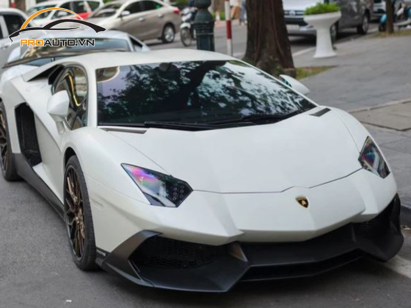 Phủ Ceramic Xe Lamborghini Aventador