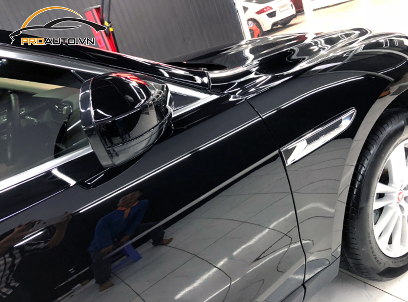 Phủ Ceramic Xe Jaguar E-Pace