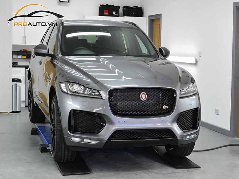Phủ Ceramic Xe Jaguar F-Pace