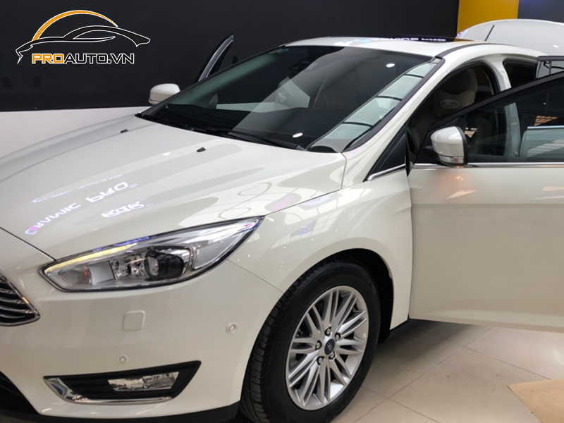 Phủ Ceramic Xe Ford Focus