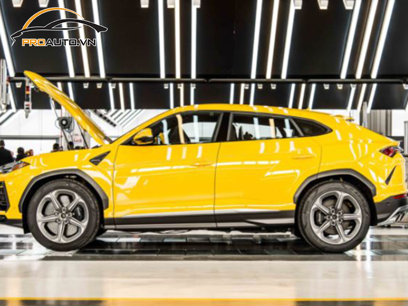Phủ Ceramic Xe Lamborghini Urus