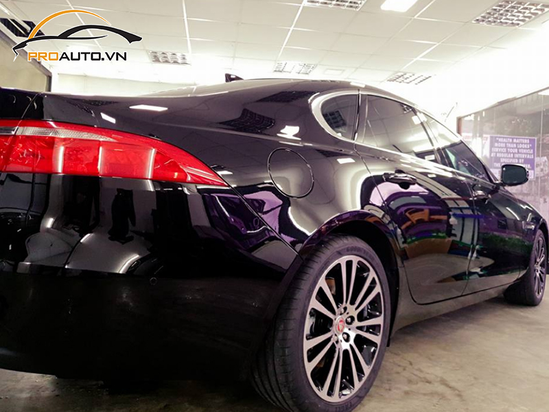Phủ Ceramic Xe Jaguar XF