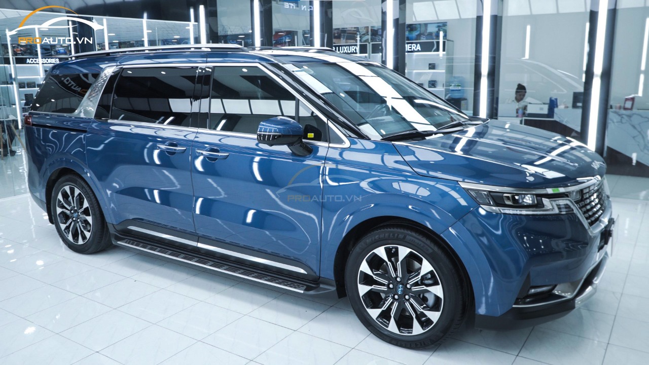 Phủ Ceramic Xe Kia Carnival