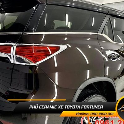 phu ceramic xe toyota fortuner 1