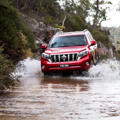 phu gam xe Toyota Land Cruiser 10 1