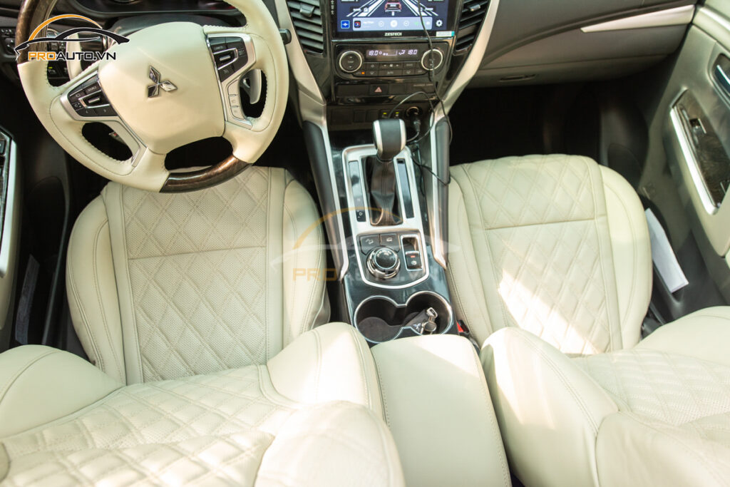 Độ ghế limousine xe ô tô tại Proauto.vn