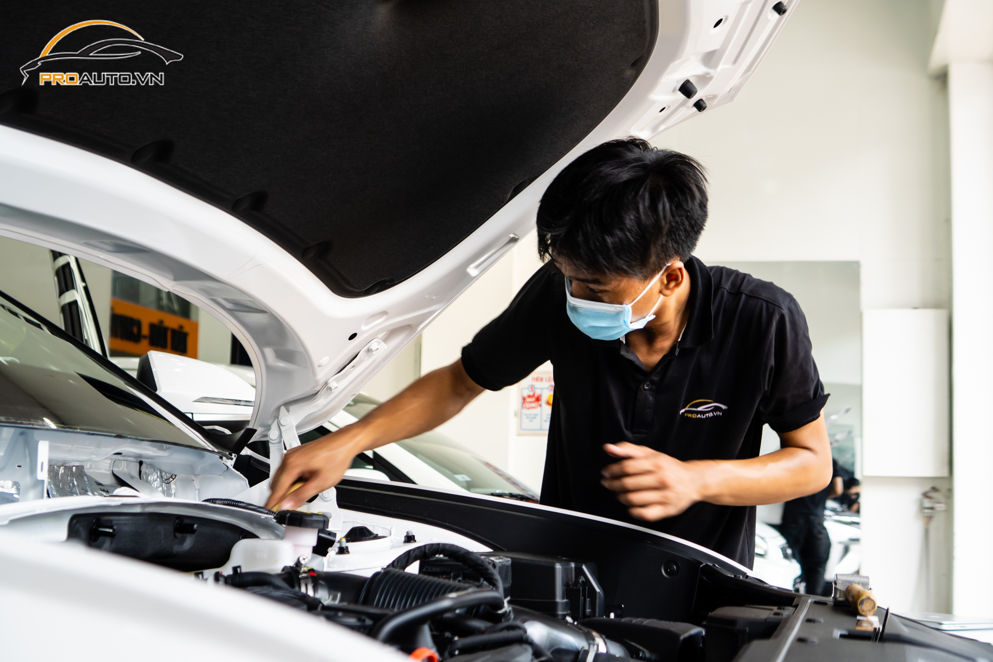 Thi công cách âm chống ồn xe Pajero Sport tại Trung tâm Proauto.vn