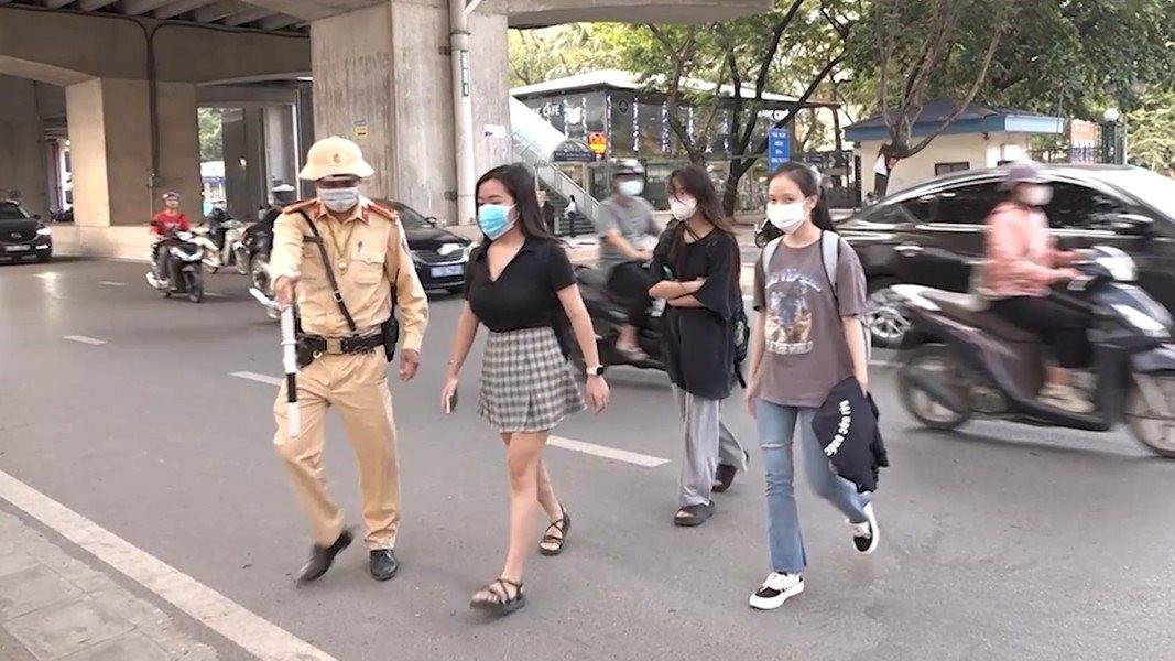 Quy định xử phạt người đi bộ vi phạm quy tắc giao thông đường bộ