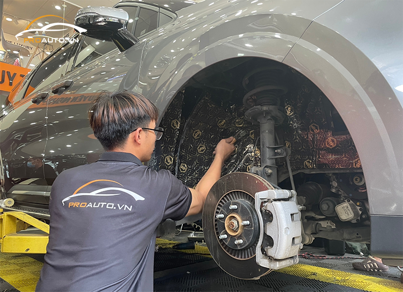 Quy trình dán cách âm StP Black Gold đạt chuẩn