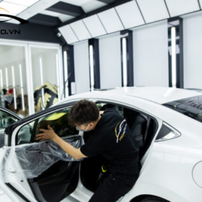 quy trinh dan phim cach nhiet duoc thuc hien vo cung can than 1