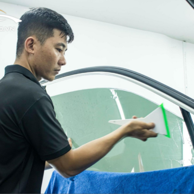 Quy trình dán phim cách nhiệt xe Mitsubishi Outlander tại PROAUTO.VN