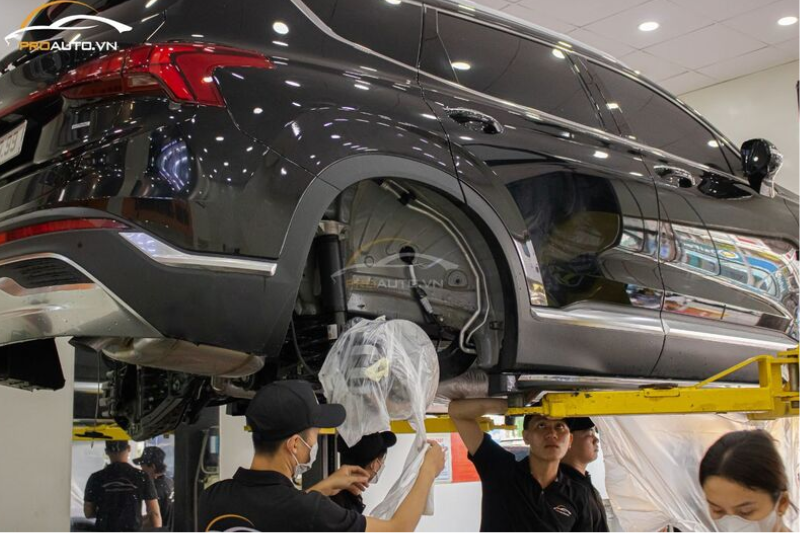 Quy trình phủ gầm ô tô đạt chuẩn tại ProAuto.vn