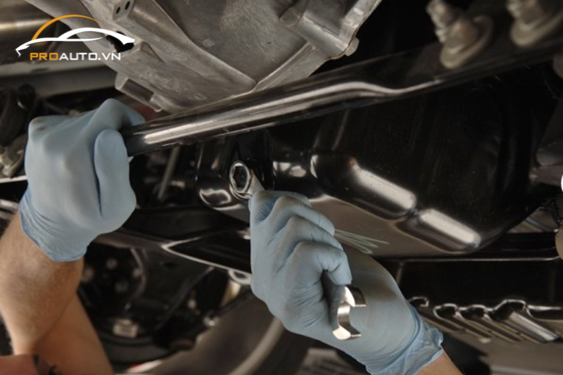 Quy trình thay nhớt động cơ cho xe ô tô