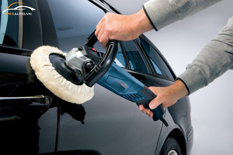 Rửa xe ô tô có thể làm tăng tuổi thọ xe