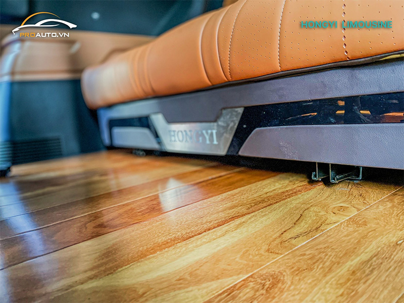 Sàn gỗ cho Xe Fortuner