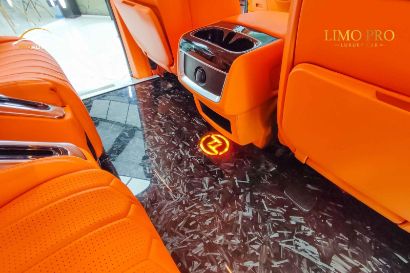 Sàn vân đá Kia Carnival